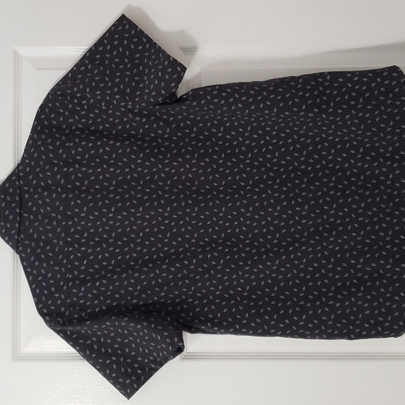 Cuidado con el Perro Charcoal Pink Lightning Bolt Casual Button-Up Shirt. Men's - Picture 8 of 8